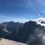 Planinke in planinci AŠD Mladina na vrh Male Mojstrovke