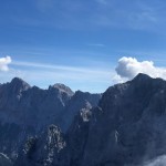 Planinke in planinci AŠD Mladina na vrh Male Mojstrovke