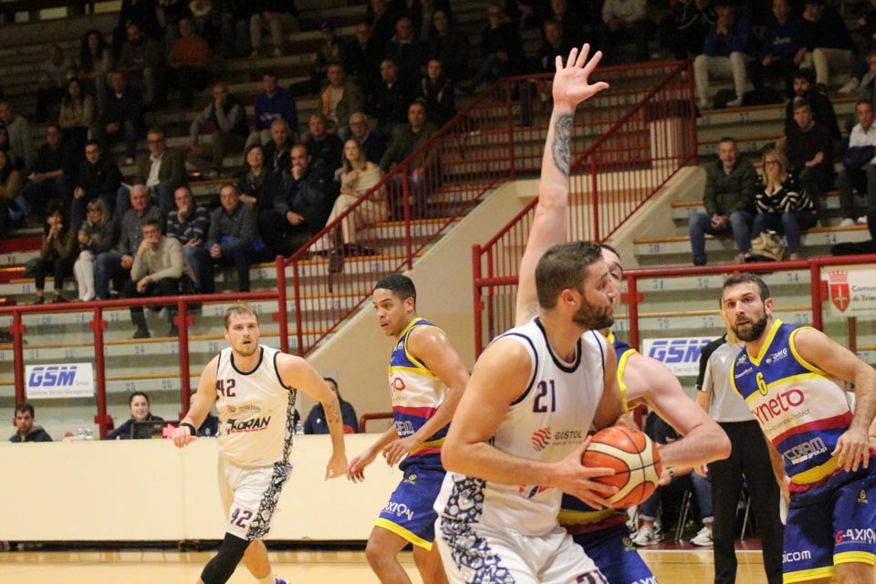 Košarka B liga : Jadran Gostol  -  Iseo