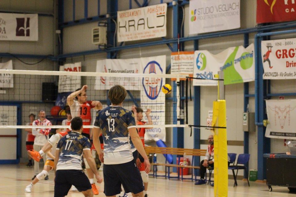 Odbojka D liga : Sloga Tabor Studio Vegliach - Fincantieri