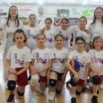 Minivolley: kar 70 otrok na turnirju v Dolini