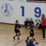 Minivolley: kar 70 otrok na turnirju v Dolini