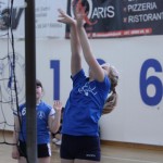 Minivolley: kar 70 otrok na turnirju v Dolini