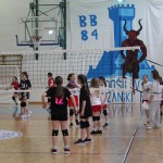 Minivolley: kar 70 otrok na turnirju v Dolini