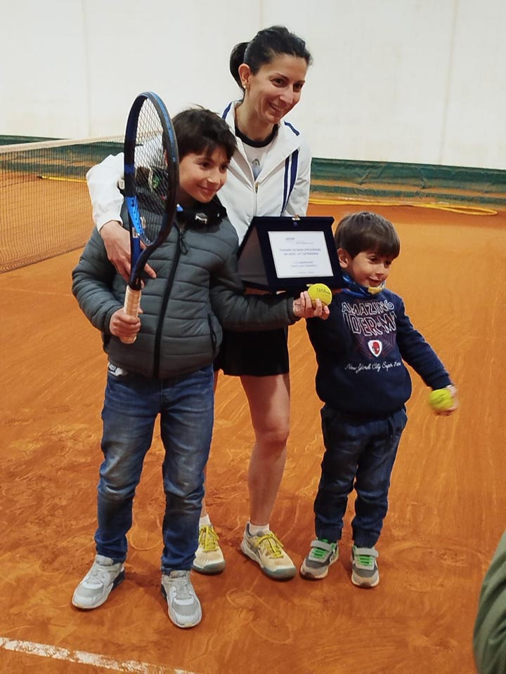 tenis Gaja