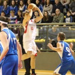 005_nogDligaSokolKontovel