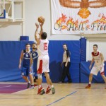 056_nogDligaSokolKontovel